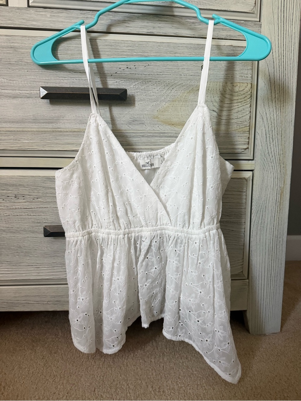 Hollister White/Cream flowy tank